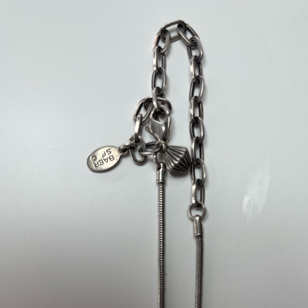Vintage Marjorie Baer SF Metal Hammered Silver Medallion Necklace - Picture 4 of 4